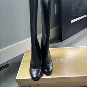 Michael Kors High Boots, Quality leather!  Size 8.5, worn 2x indoors perfect